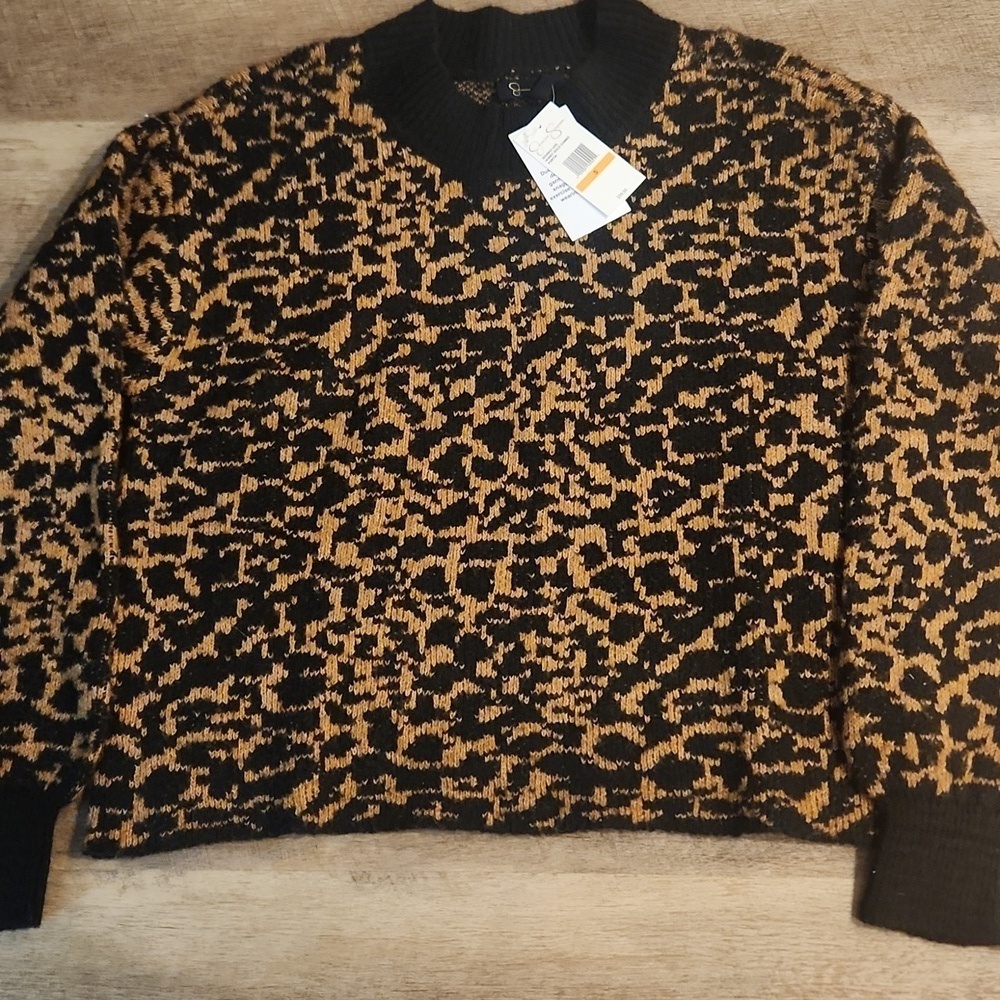 Jessica Simpson Sweater. Size S. NWT!